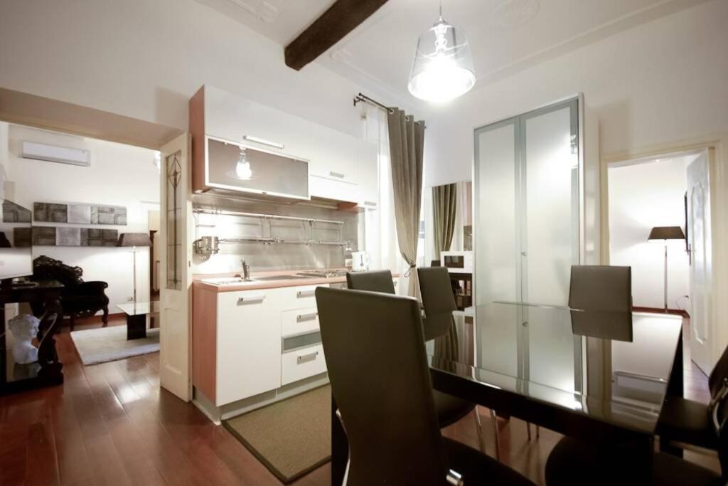 Banchi - Classic Apartment Between Navona And Campo Dei Fiori Рим Екстер'єр фото